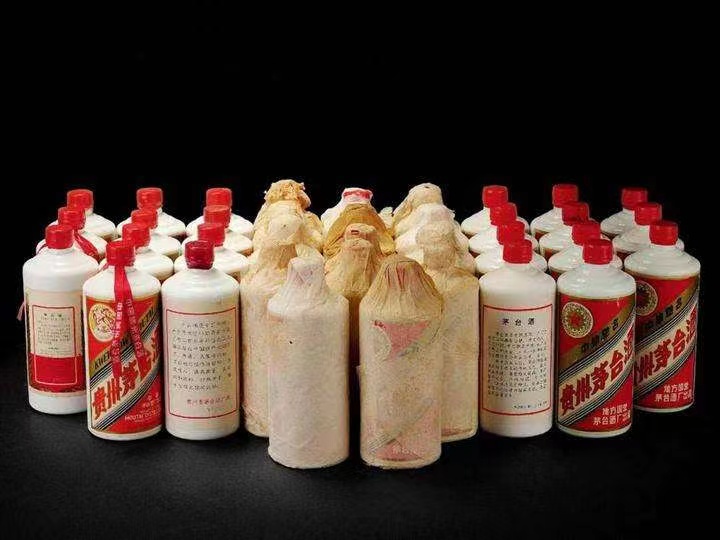 高坪老酒回收上门哪里回收(附近上门回收茅台酒）?